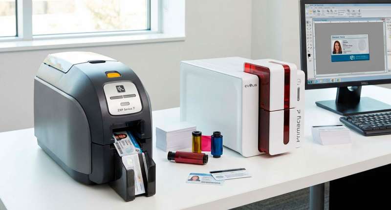 Принтеры пластиковых карт с двусторонней печатью для бизнеса и организаций