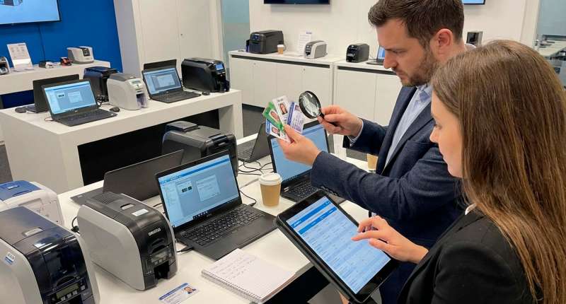 Выбираем принтер для пластиковых карт детальный обзор лучших моделей